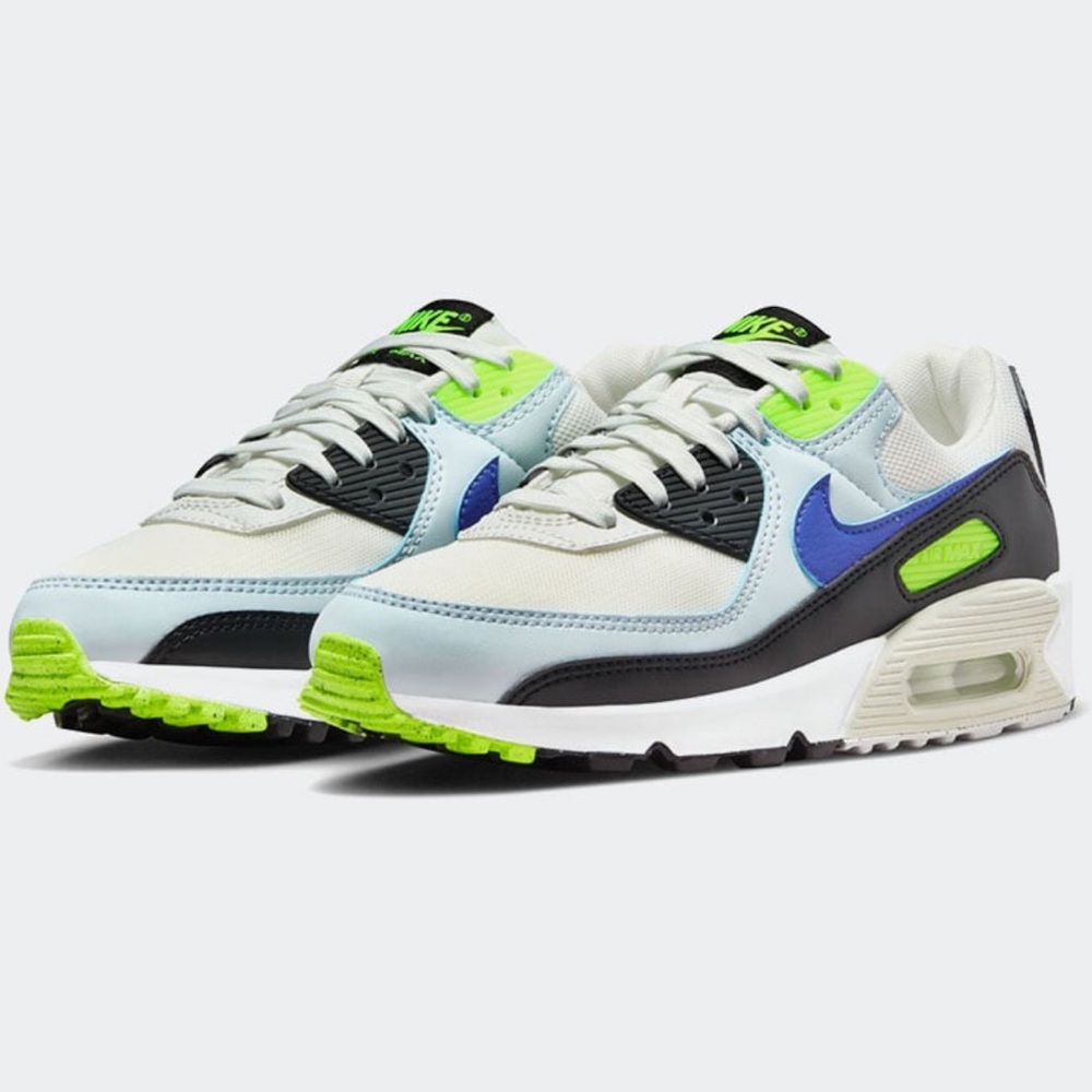 ✨ NIKE ✨ Women’s Air Max 90 Summit White/Racer Blue/Volt Size 6.5 With Box $140 - Picture 3 of 15